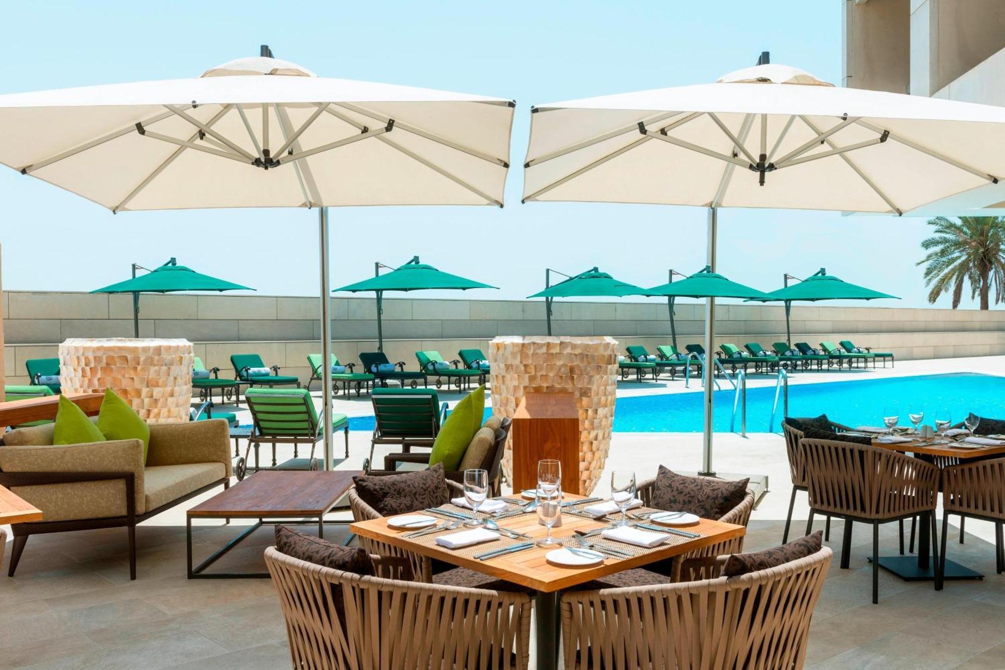 Sheraton Creek & Towers 5* Dubái