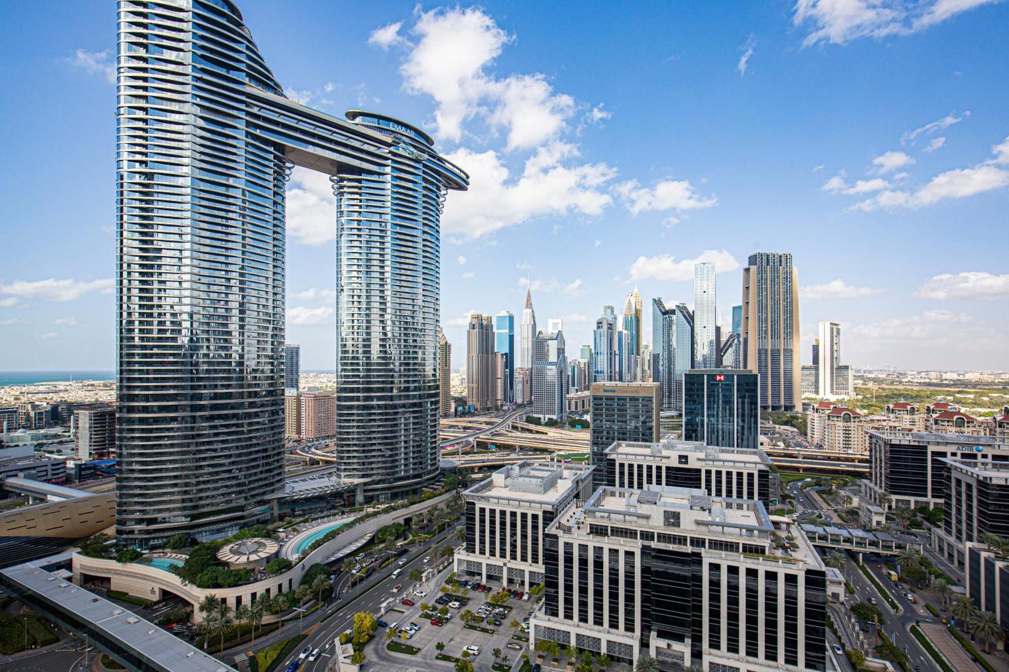 Magnificent Luxurious 2 Bedroom With Skyline & Sea View Apartamento *