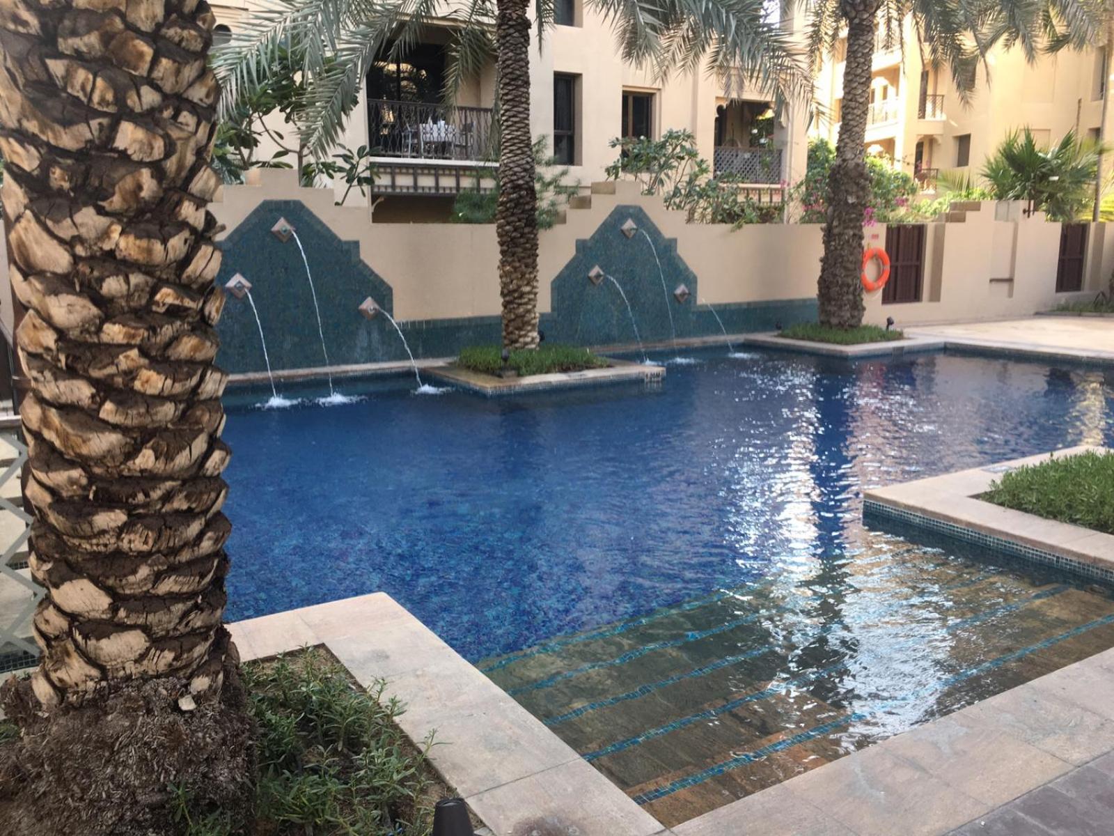 Burj Area - 5min Walk - Luxury 2 Bedroom Apartamento Dubái