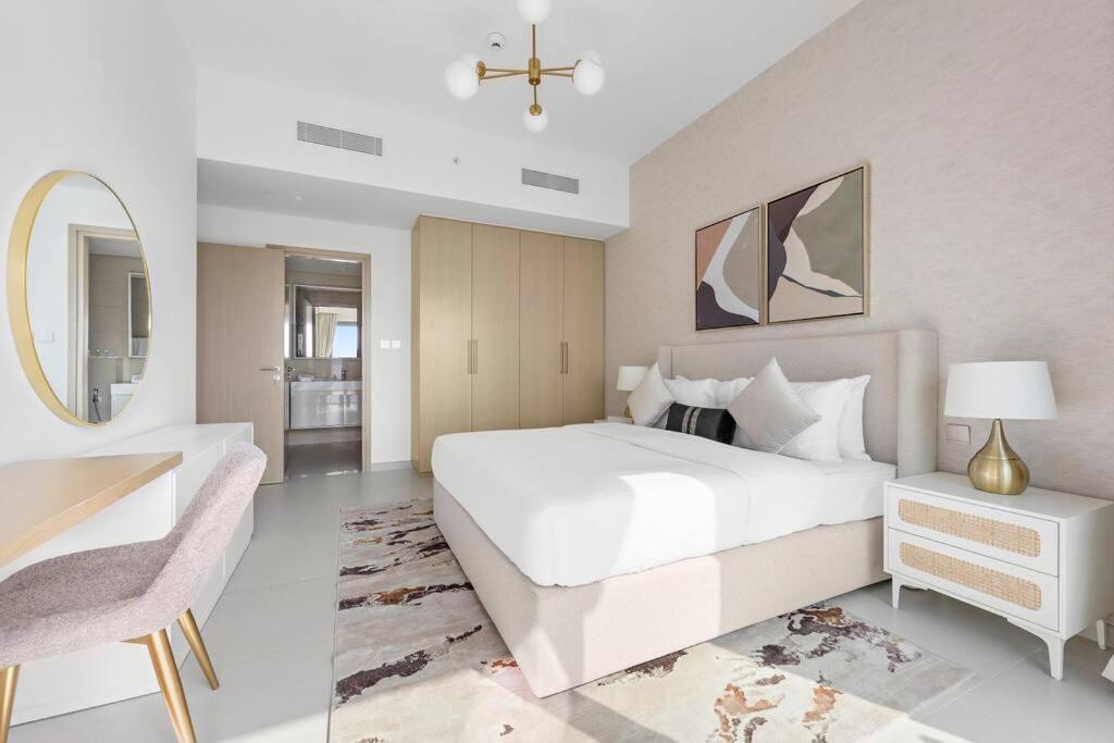 Luxe Burj Royale 2br With Burj Khalifa View *