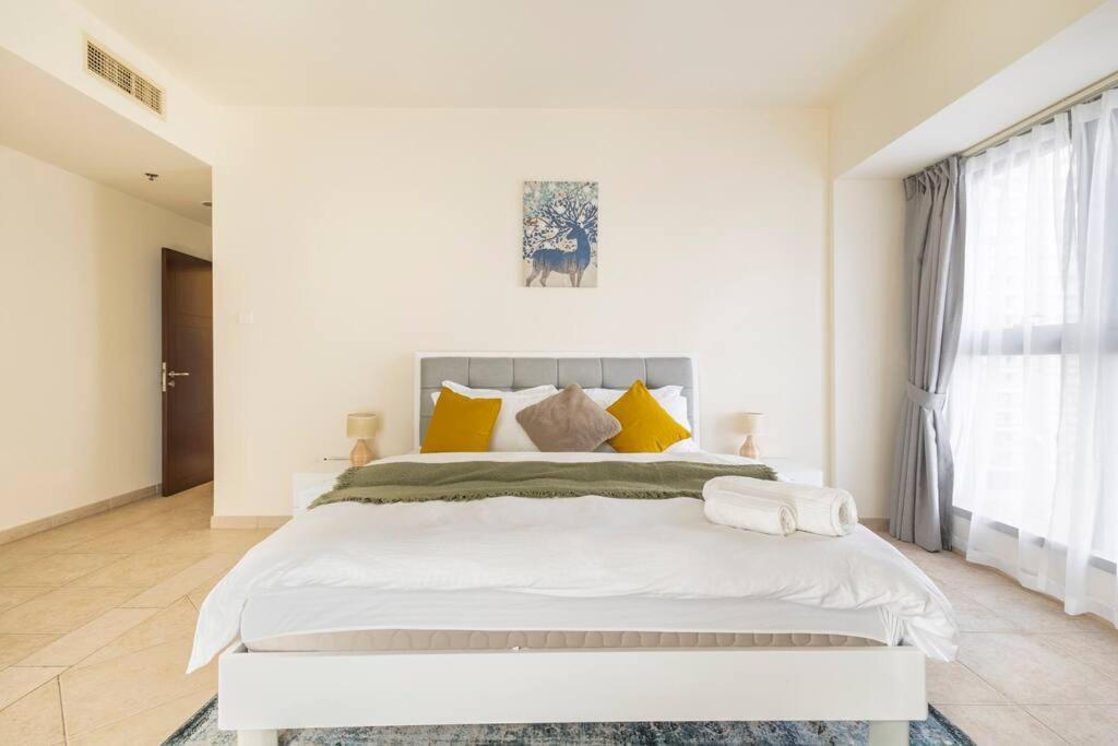 Apartment Enjoyable 2br In Marina Dubai