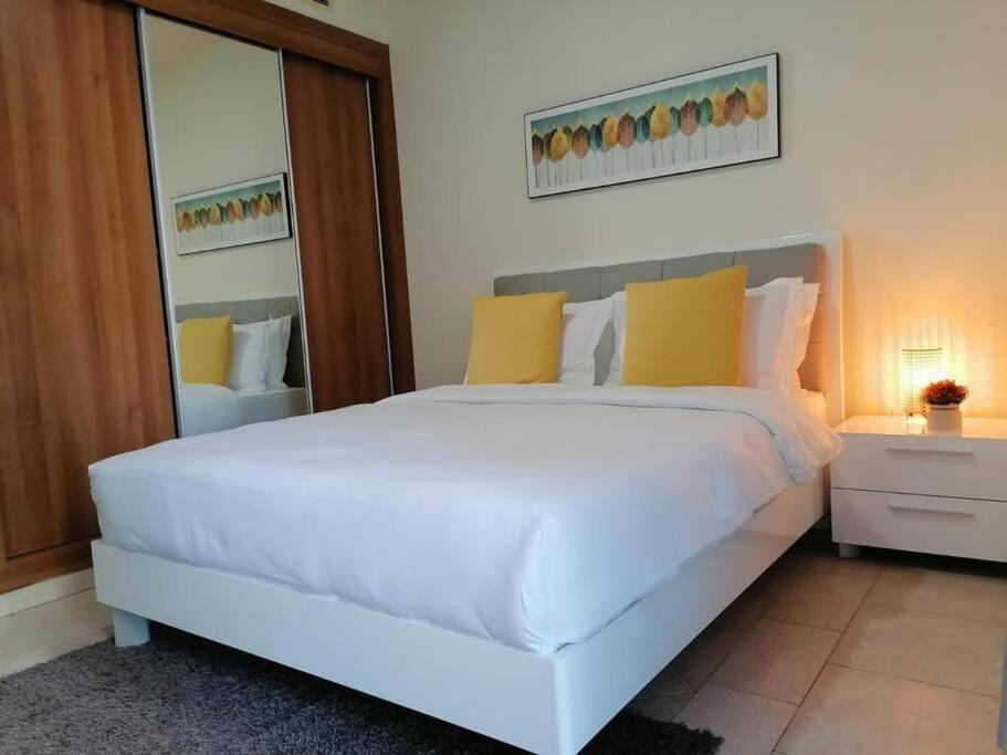 Enjoyable 2br In Marina * Dubai