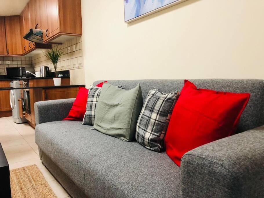 Apartment Enjoyable 2br In Marina Dubai