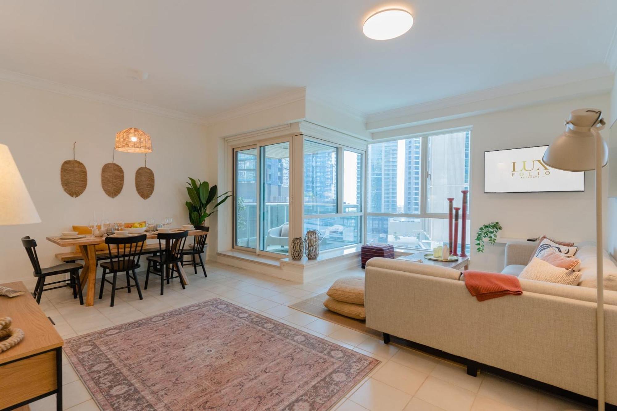 Luxfolio Retreats - Astonishing 3bhk Apartamento