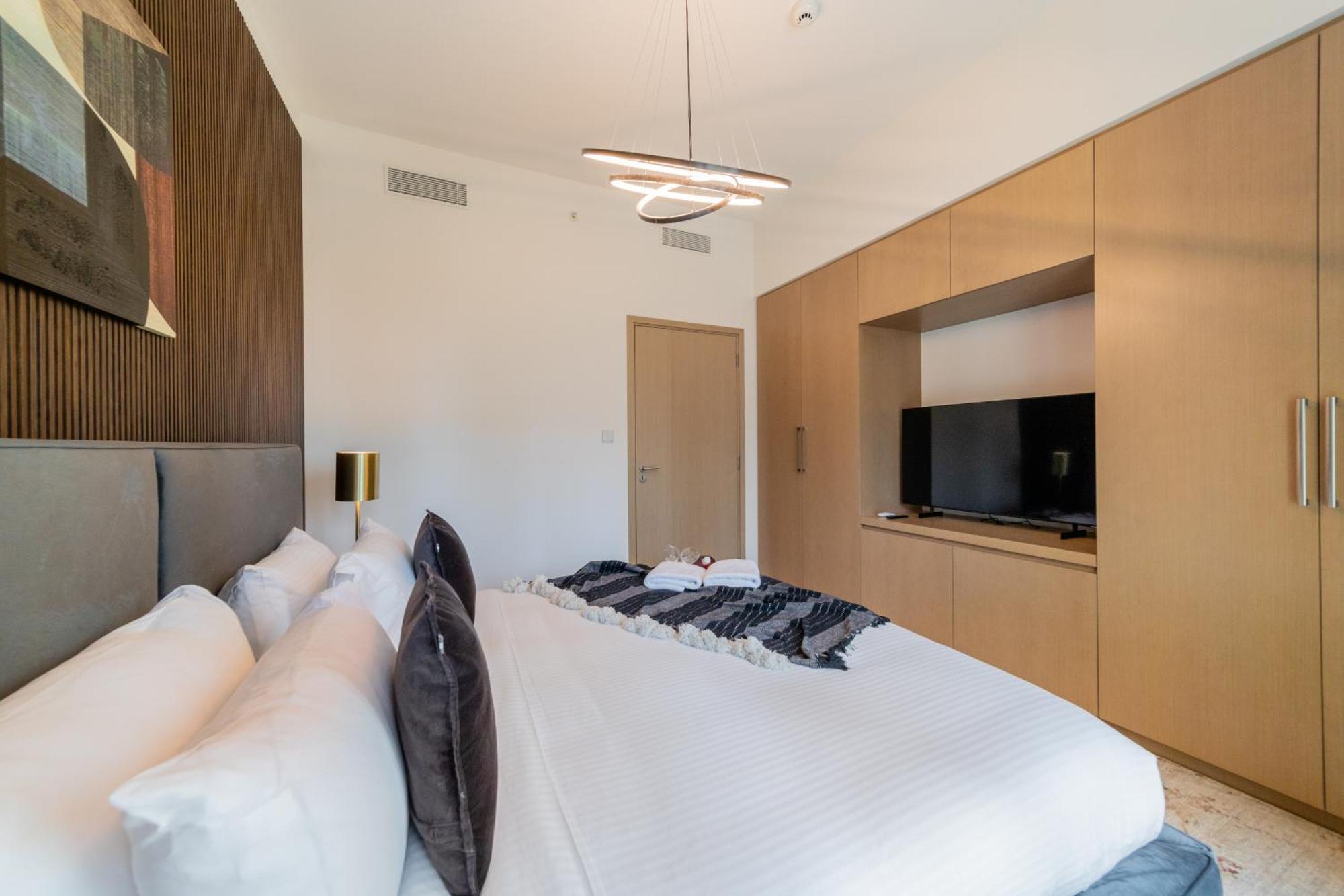 Eden's Homes & - Burj Royale Appartamento *