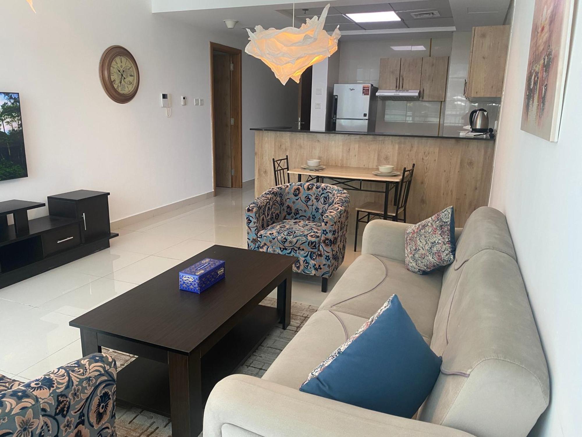 Apartamento Golden Vacation Homes Continental Tower Marina *