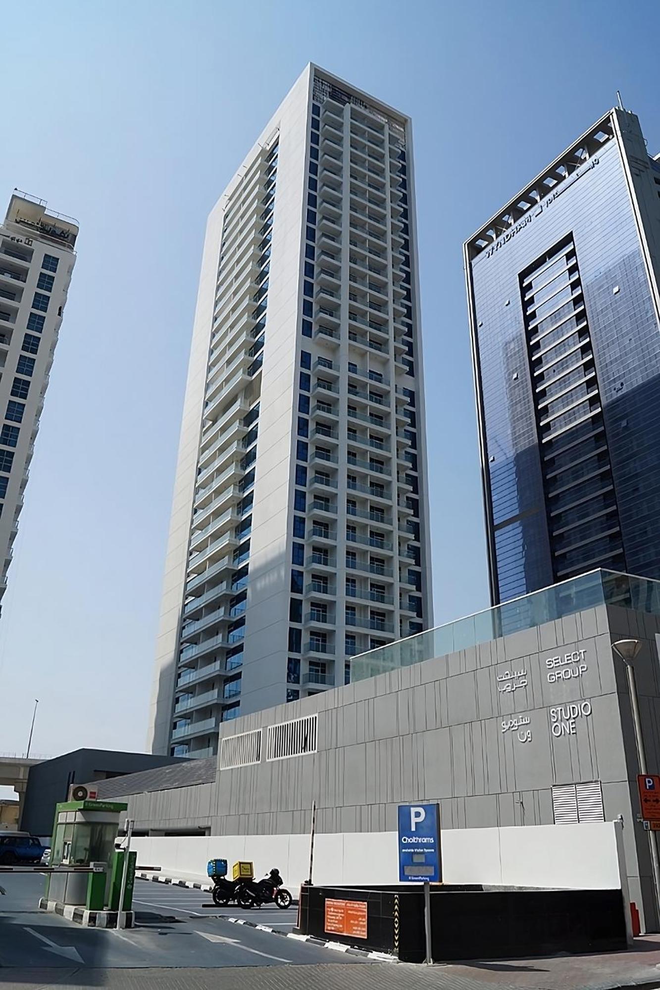 Exquisite 1 Bdr In The Heart Of Marina- One Tower