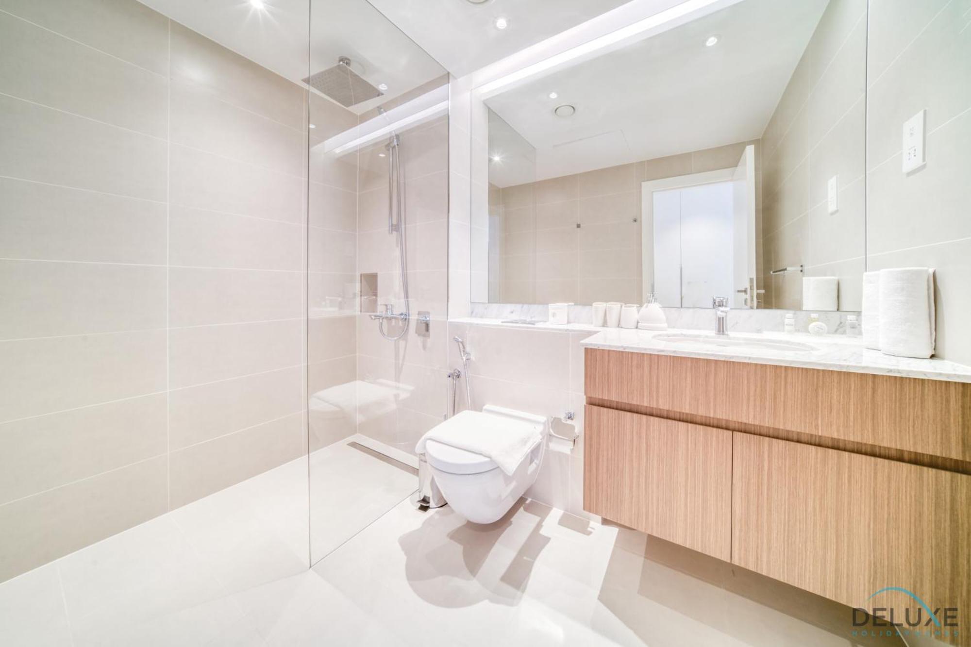 Peaceful 4br Penthouse With Assistant At Le Pont Jumeirah By Deluxe Homes *