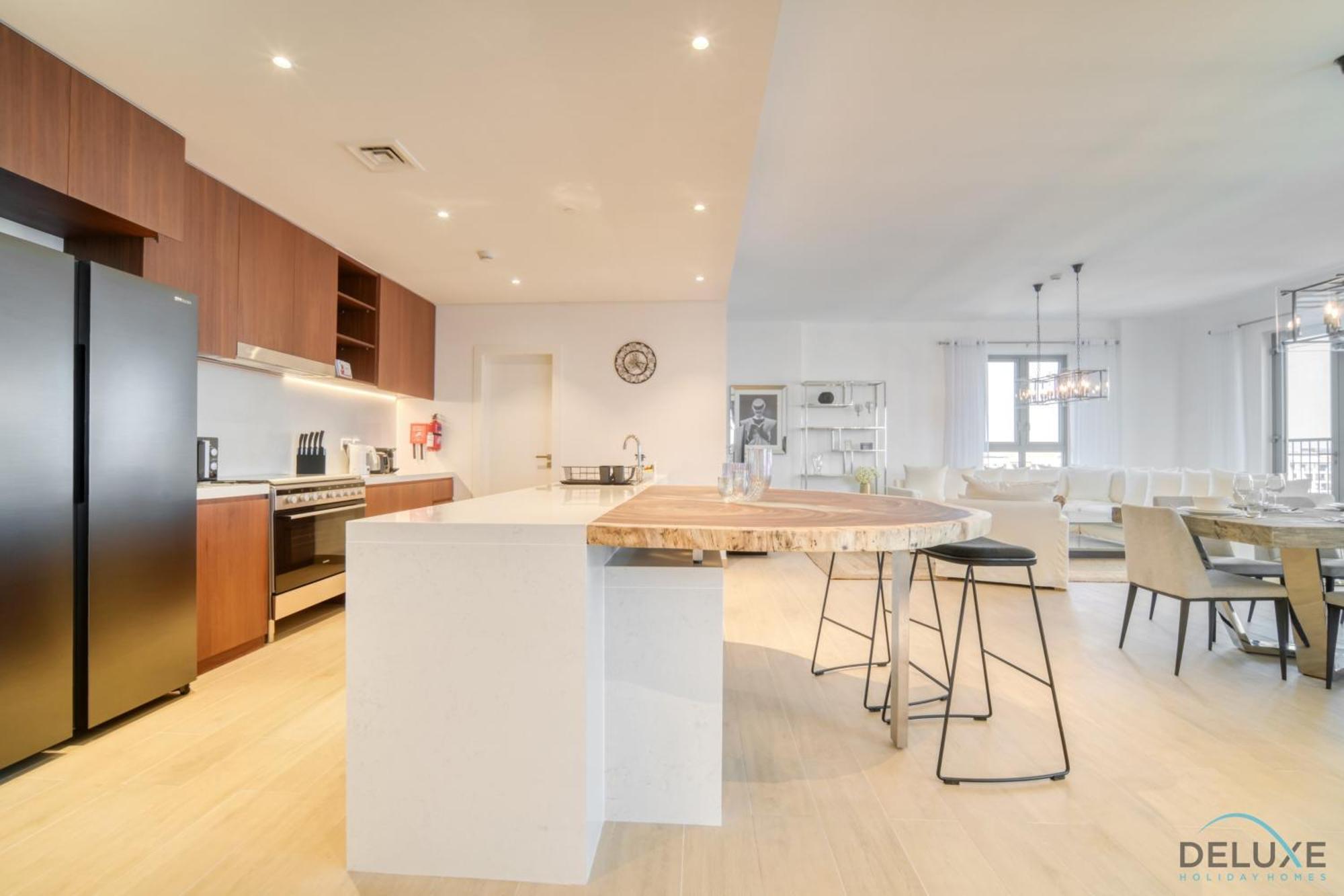 Peaceful 4br Penthouse With Assistant At Le Pont Jumeirah By Deluxe Homes