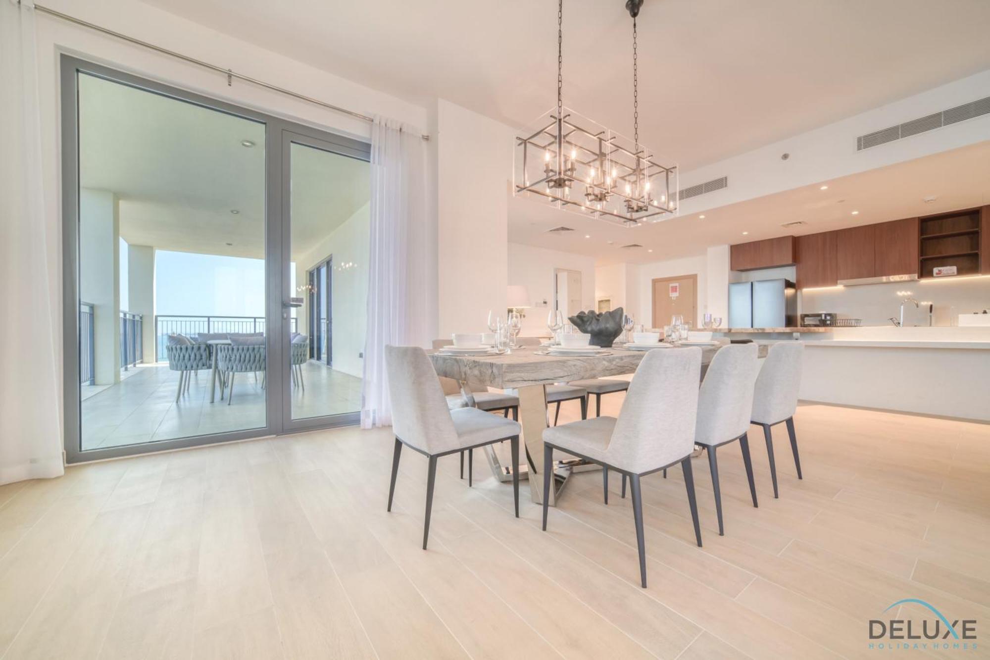 Peaceful 4br Penthouse With Assistant At Le Pont Jumeirah By Deluxe Homes Dubai