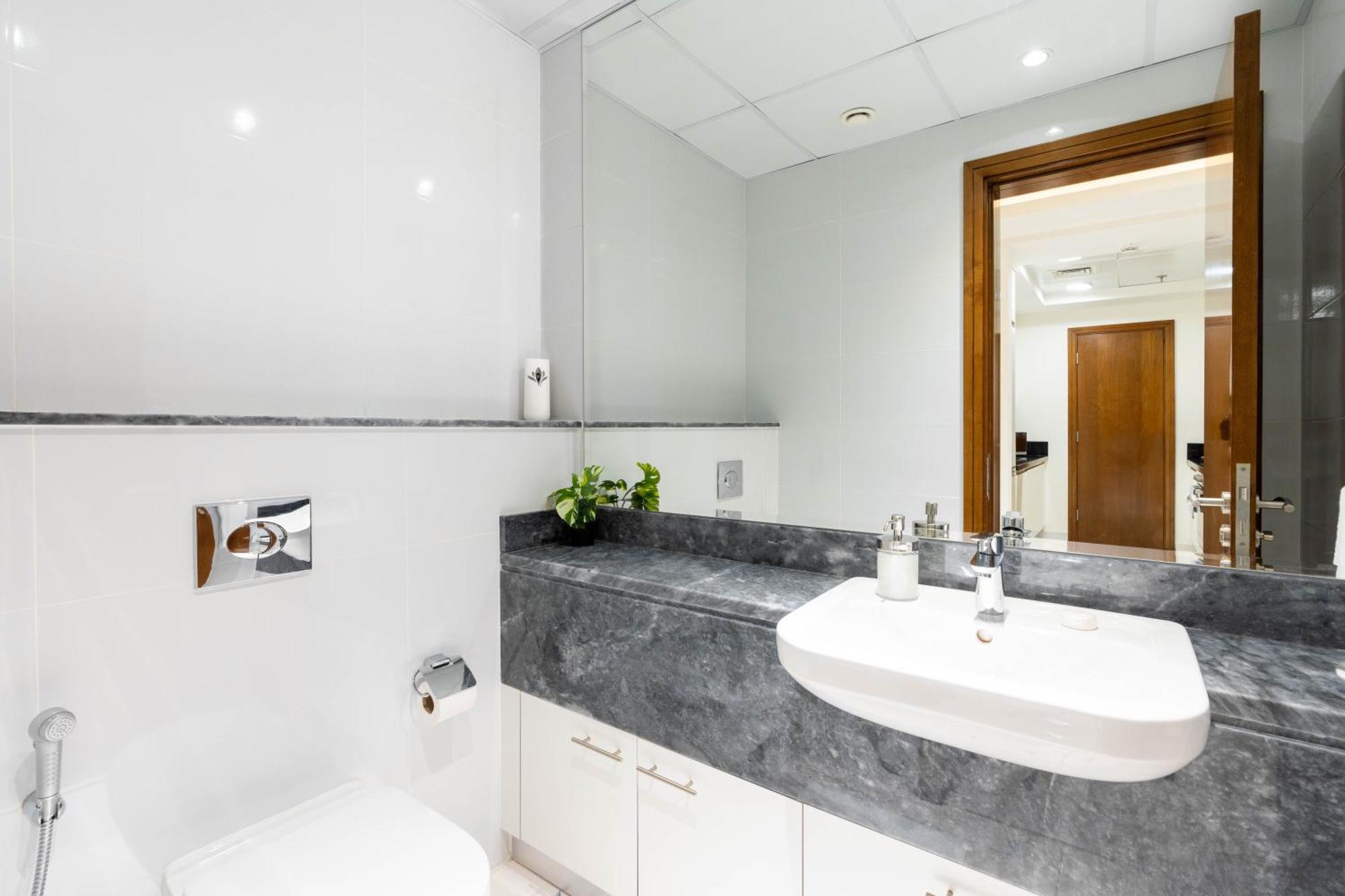 White Sage - Amna Tower Apartamento