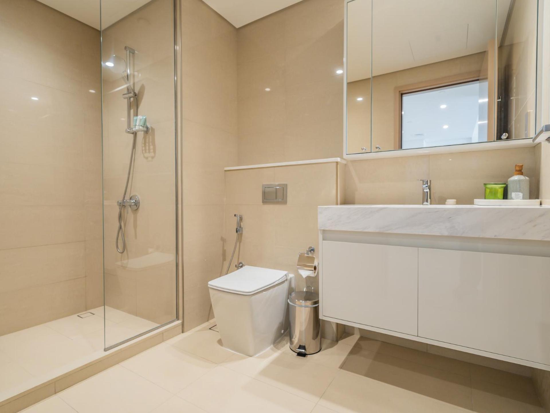 Appartamento Downtown Decadence : A 1br Urban Sanctuary *