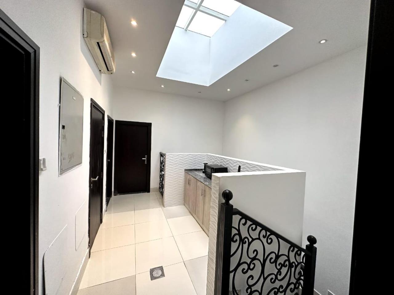 Guest house Economical For Rent In