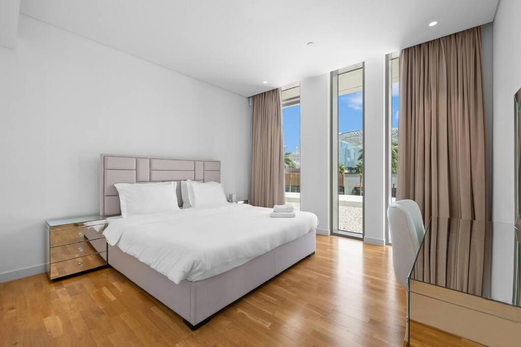 Bluewater's Bay 2br-maid -fantastic Sea View -spacious Layout Appartement *