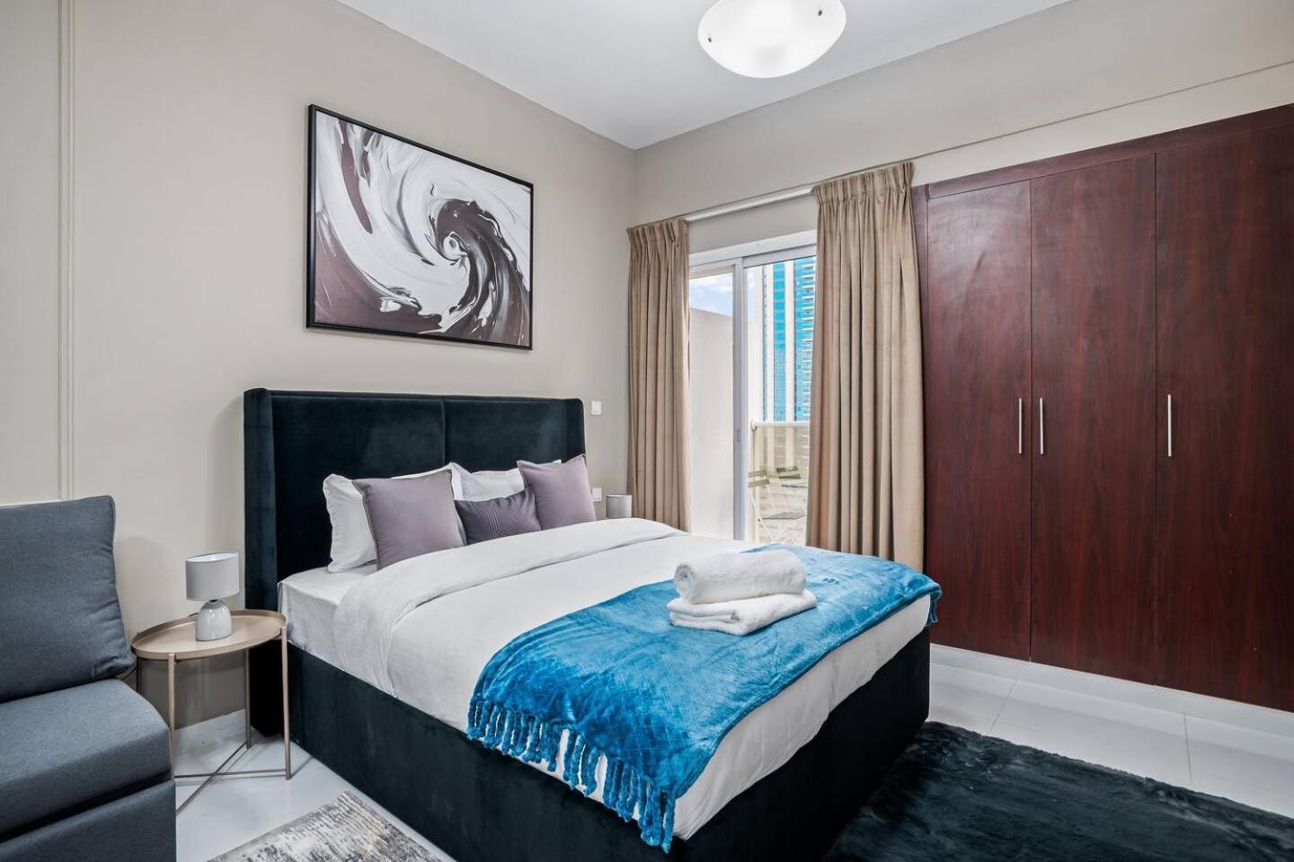 Apartamento Newly Built Studio - Comfort Dubai