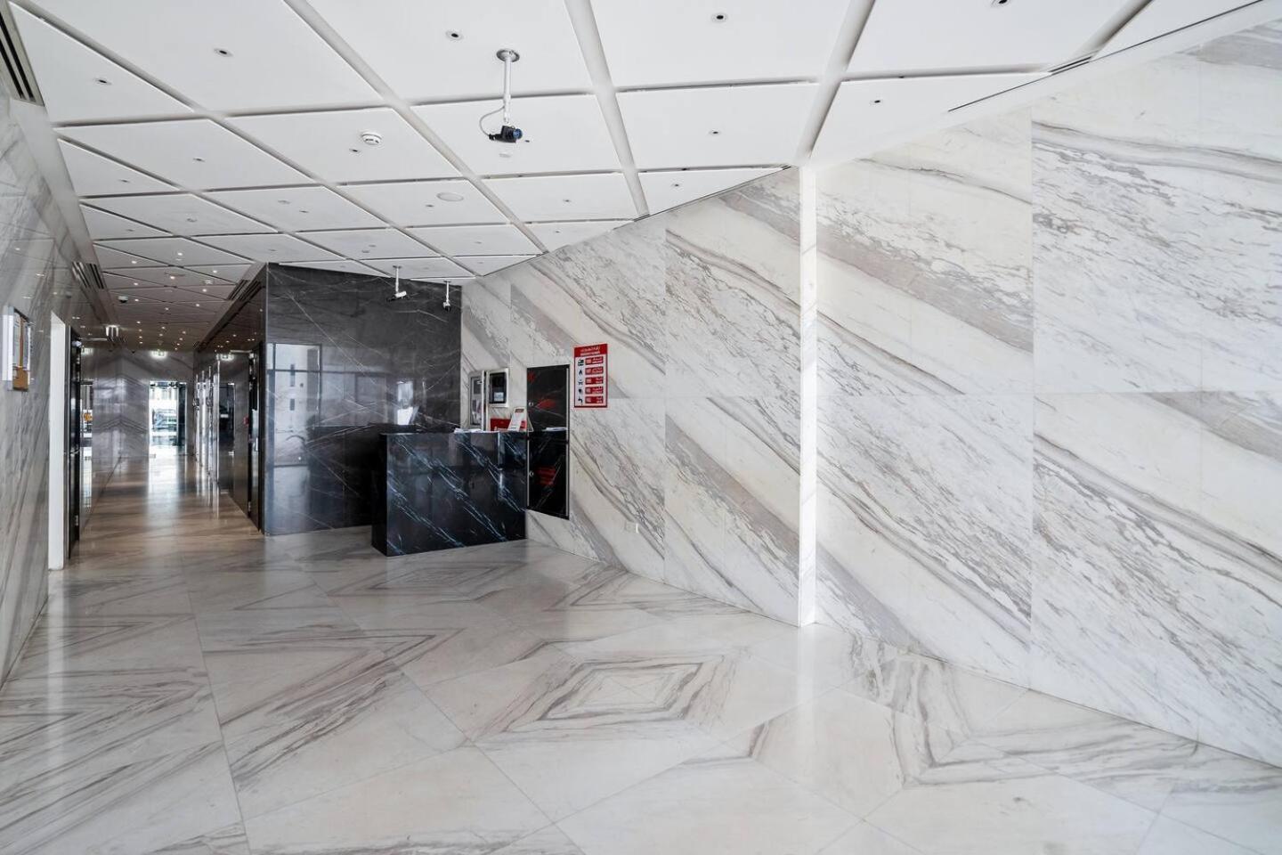 Apartamento Newly Built Studio - Comfort Dubai