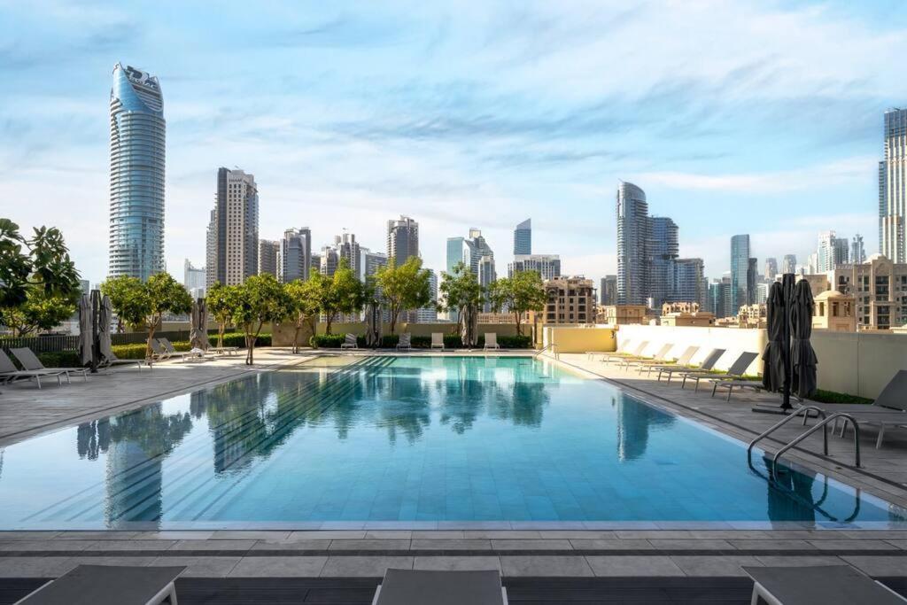 Mesmerizing View Of Burj Khalifa Dubái