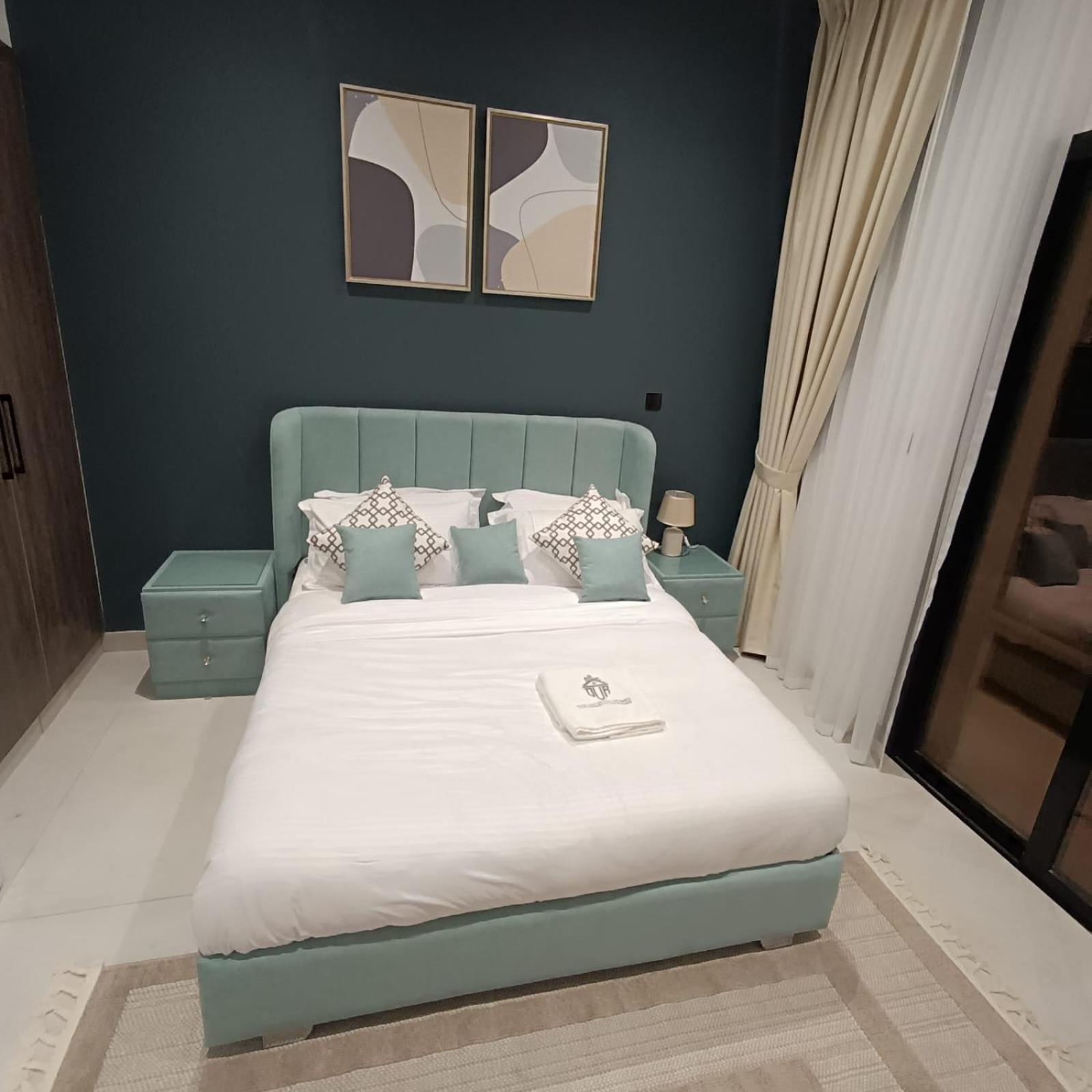 Appartement Brand New 2bhk In Jvc Fully Furnished Marwa Heights Dubaï