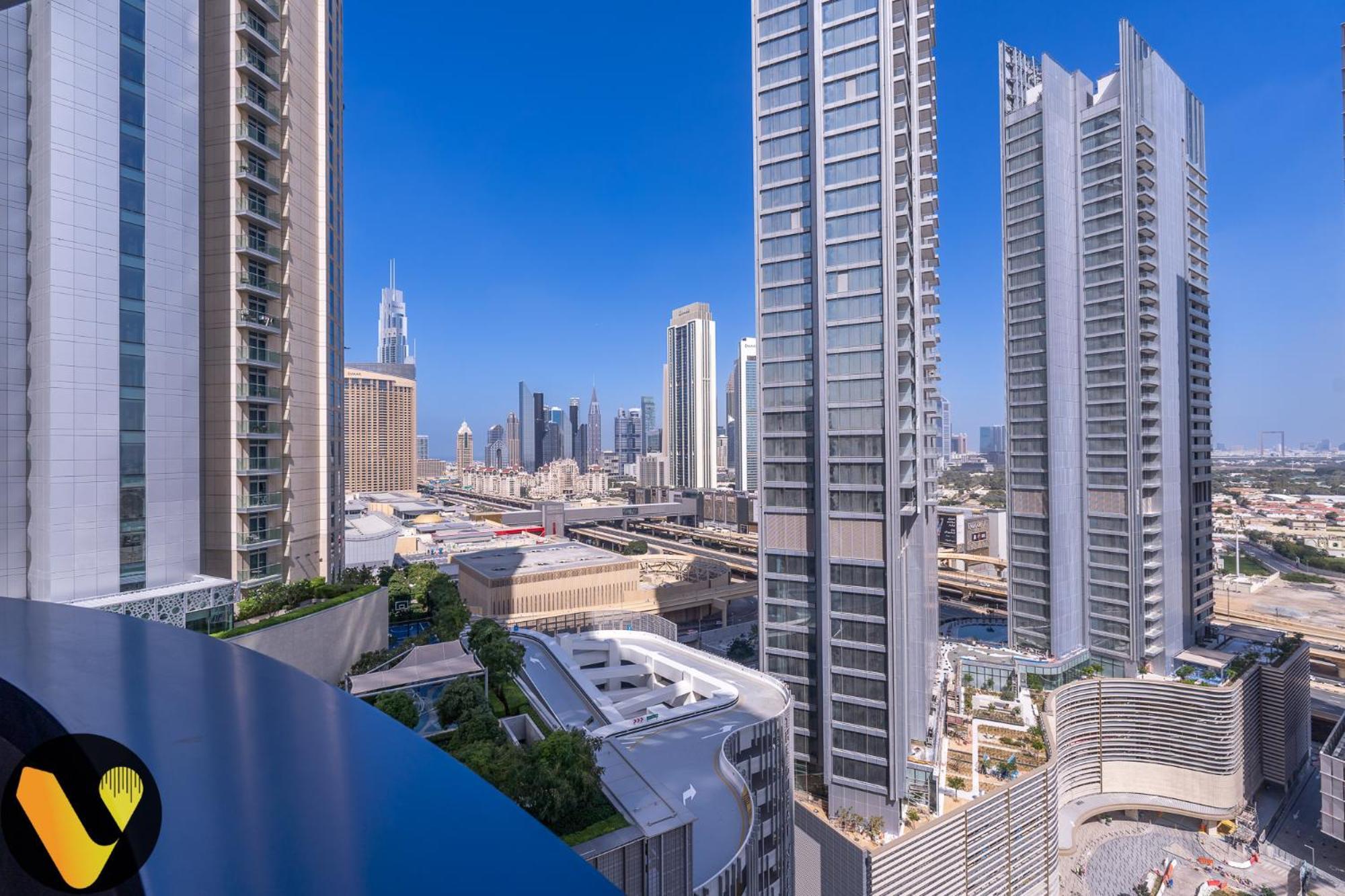 Vogue Damac Mall Street Near Burj Khalifa *