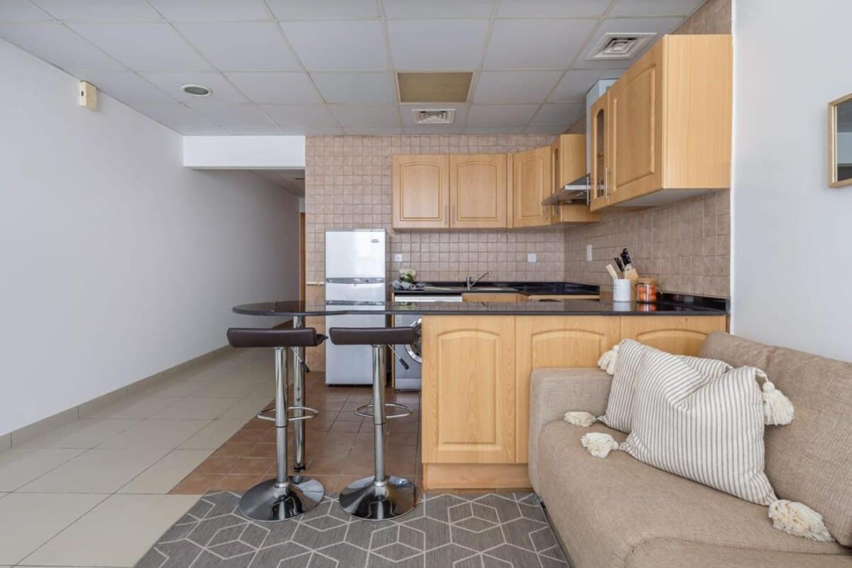 Frank Porter - Armada Appartement *
