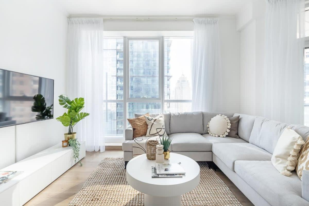 Frank Porter - Torch Tower Appartement