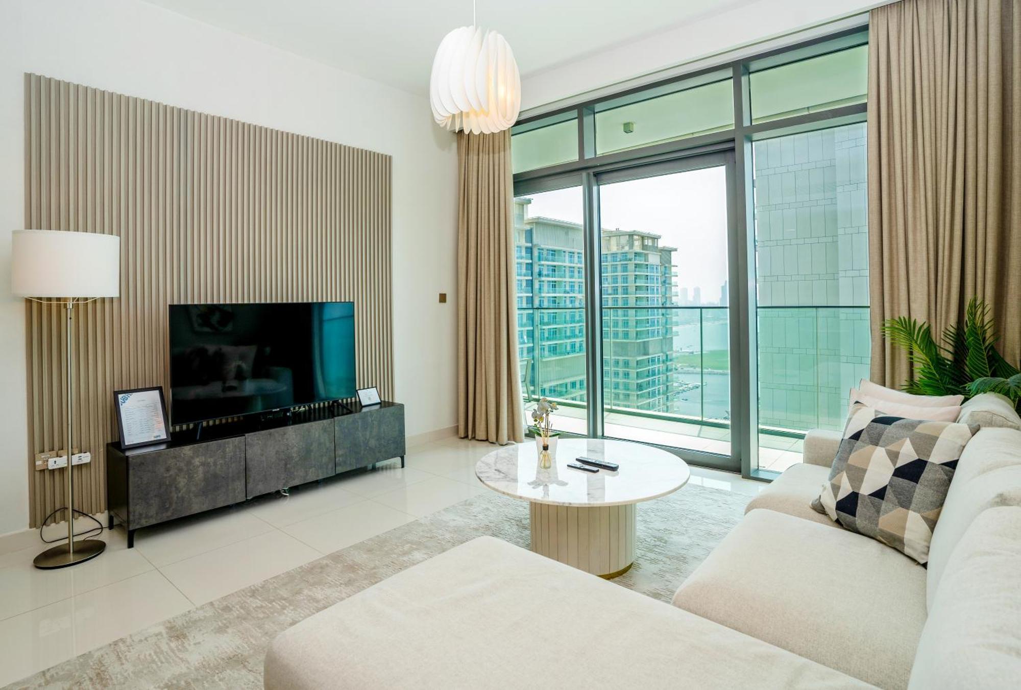 Lejlighed Homesgetaway-luxury 2br In Vista Tower 2 Dubai