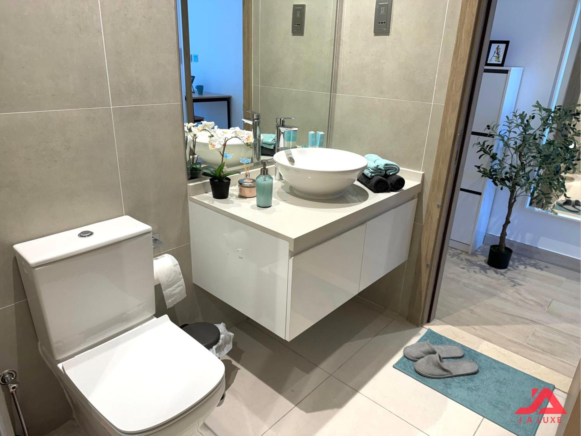 Appartamento Stylish Marina & Sea View In One, Marina With Modern Gym & Pool, Steps To Jbr & Metro *