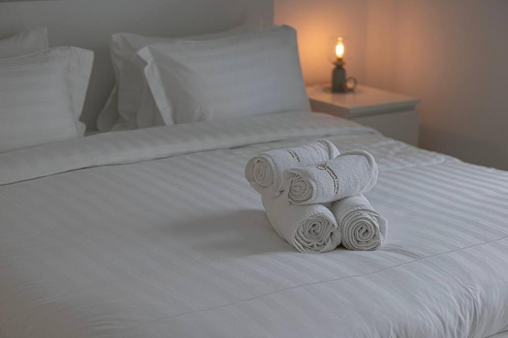 Private Beach Heaven Jbr 2bed Apartemen