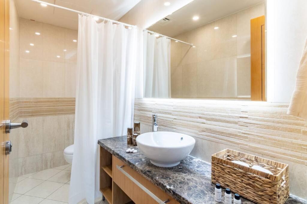 First Class 2br Modern And Stylish Appartement