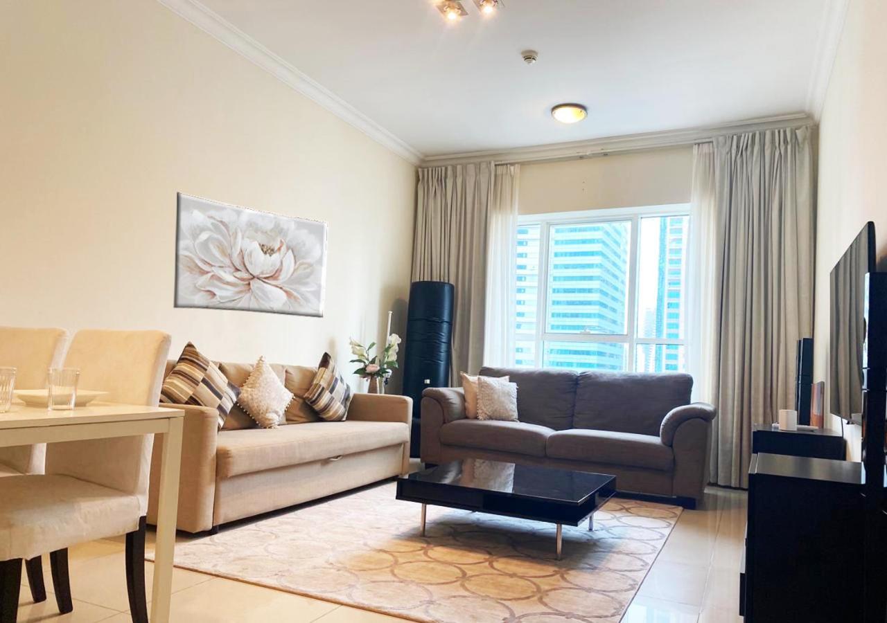 Delux Marina The Bay 5 Min Jbr & 3 Min To Tram Station Apartamento