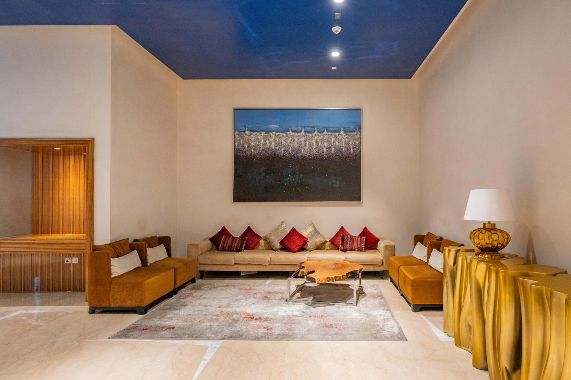 Spacious Luxe Family With Canal & Burj Khalifa View * Dubái