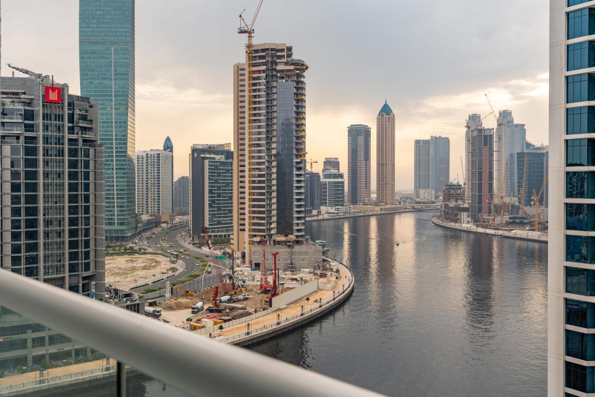 Apartamento Spacious Luxe Family With Canal & Burj Khalifa View *