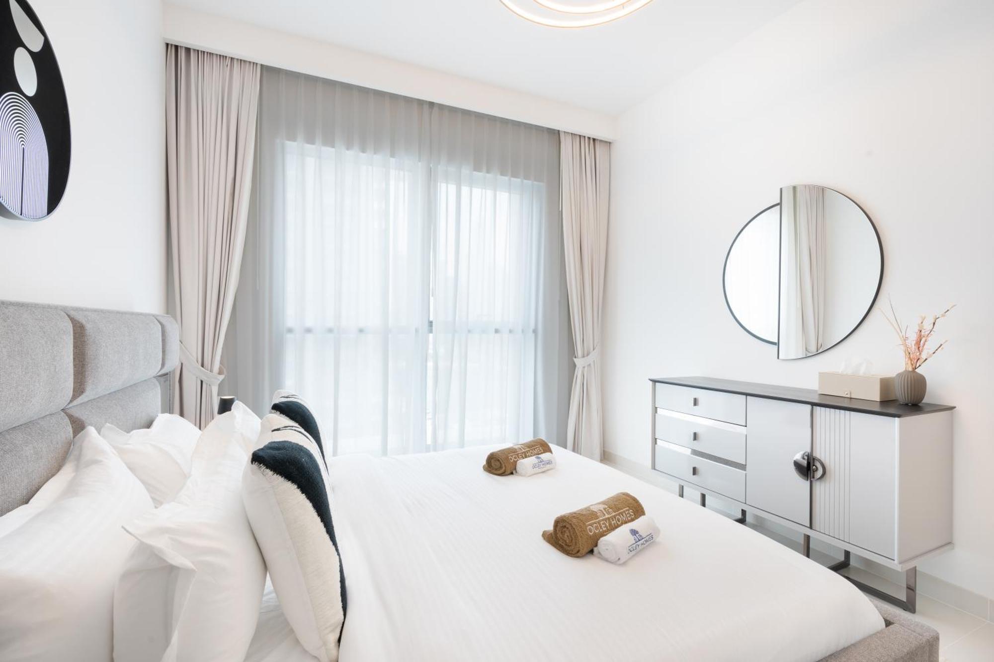 Elegant With Direct Access *
