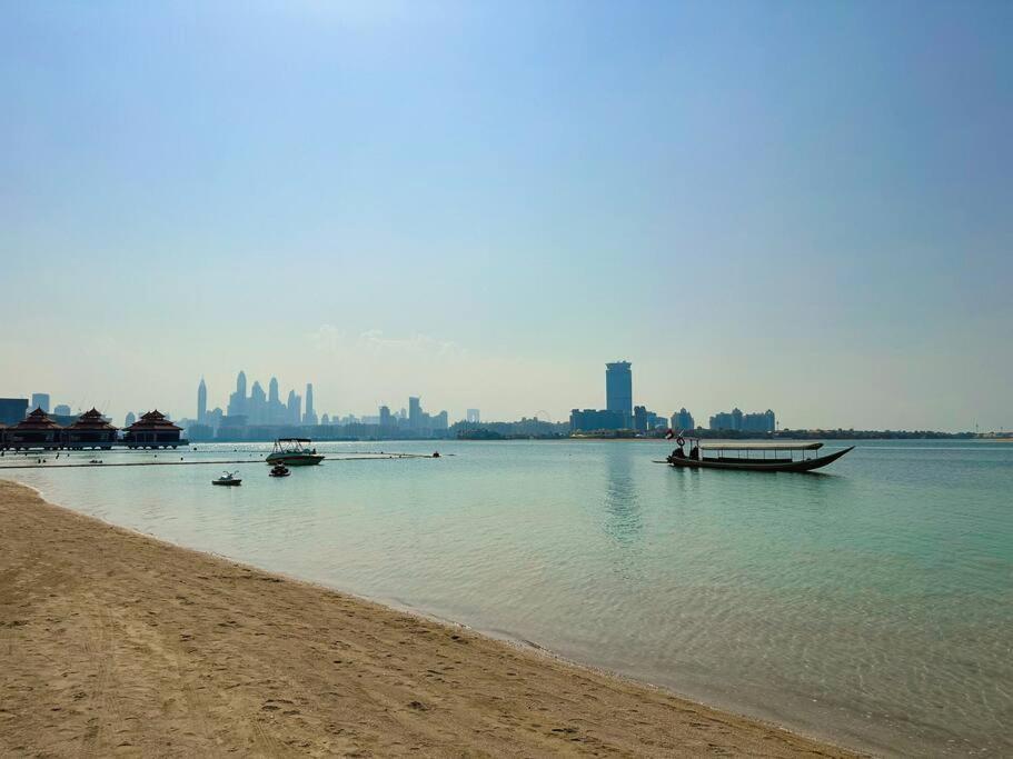 Palm Apt. With Burj Al Arab View Apartamento Dubai