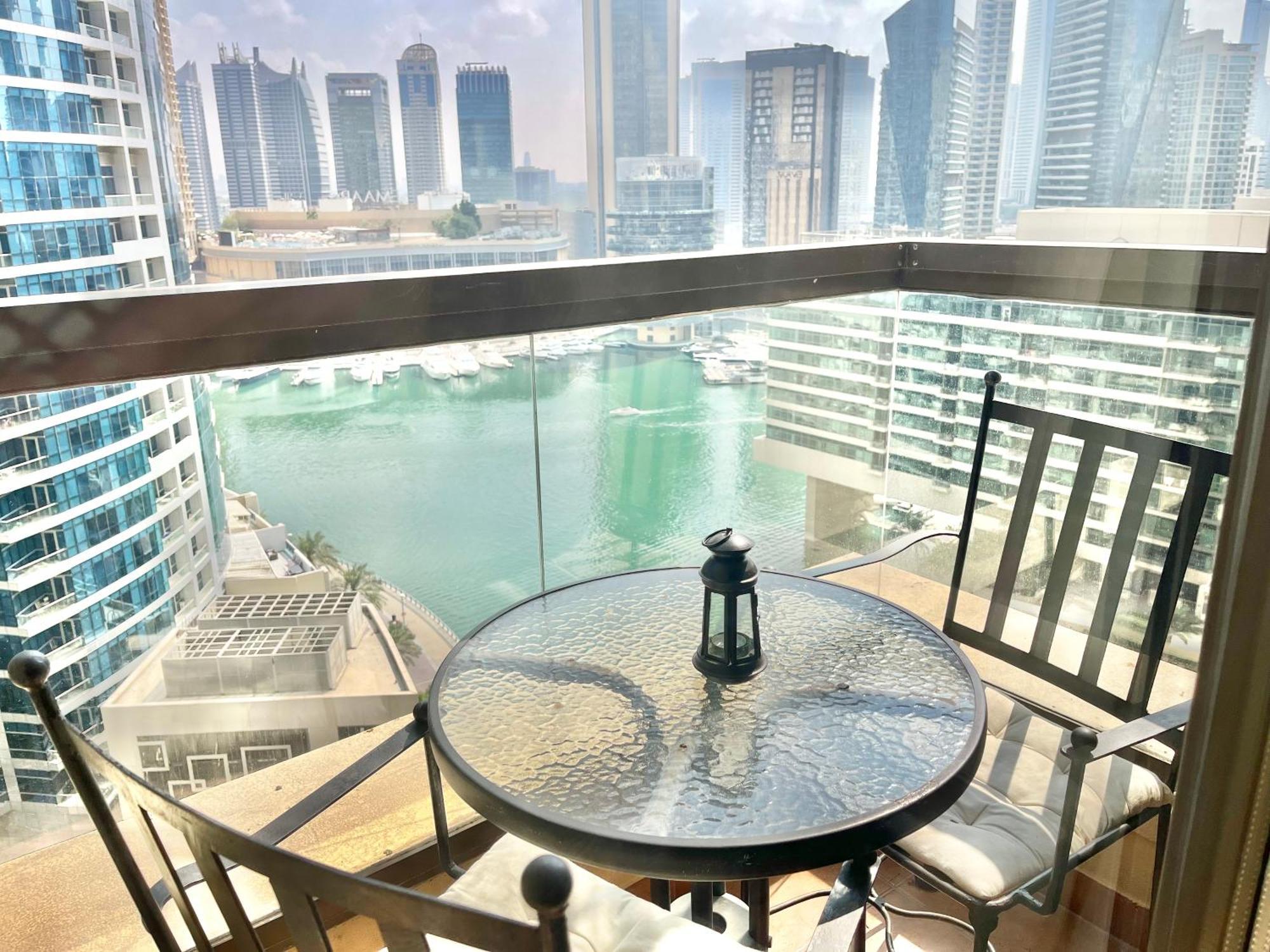 Amazing 1bdr In Jbr- Beach Access And Lake View Appartement *