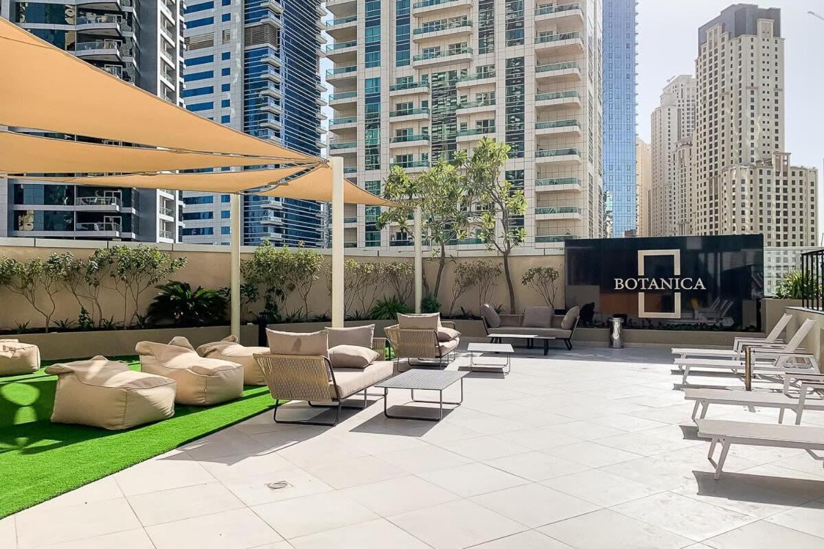 Apartment Frank Porter - Botanica Tower 1 *