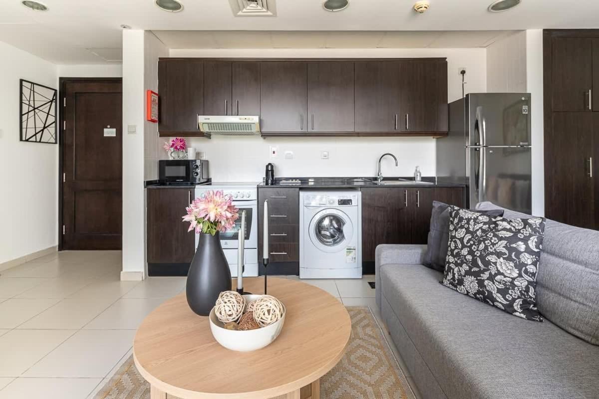 Frank Porter - Royal Oceanic Apartamento