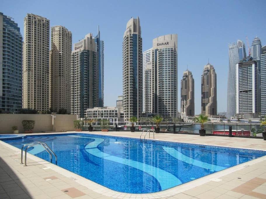 Frank Porter - Marina Views Tower B Dubaï