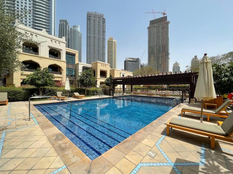 First Class 1br Tranquil Oasis In Old Town * Dubai