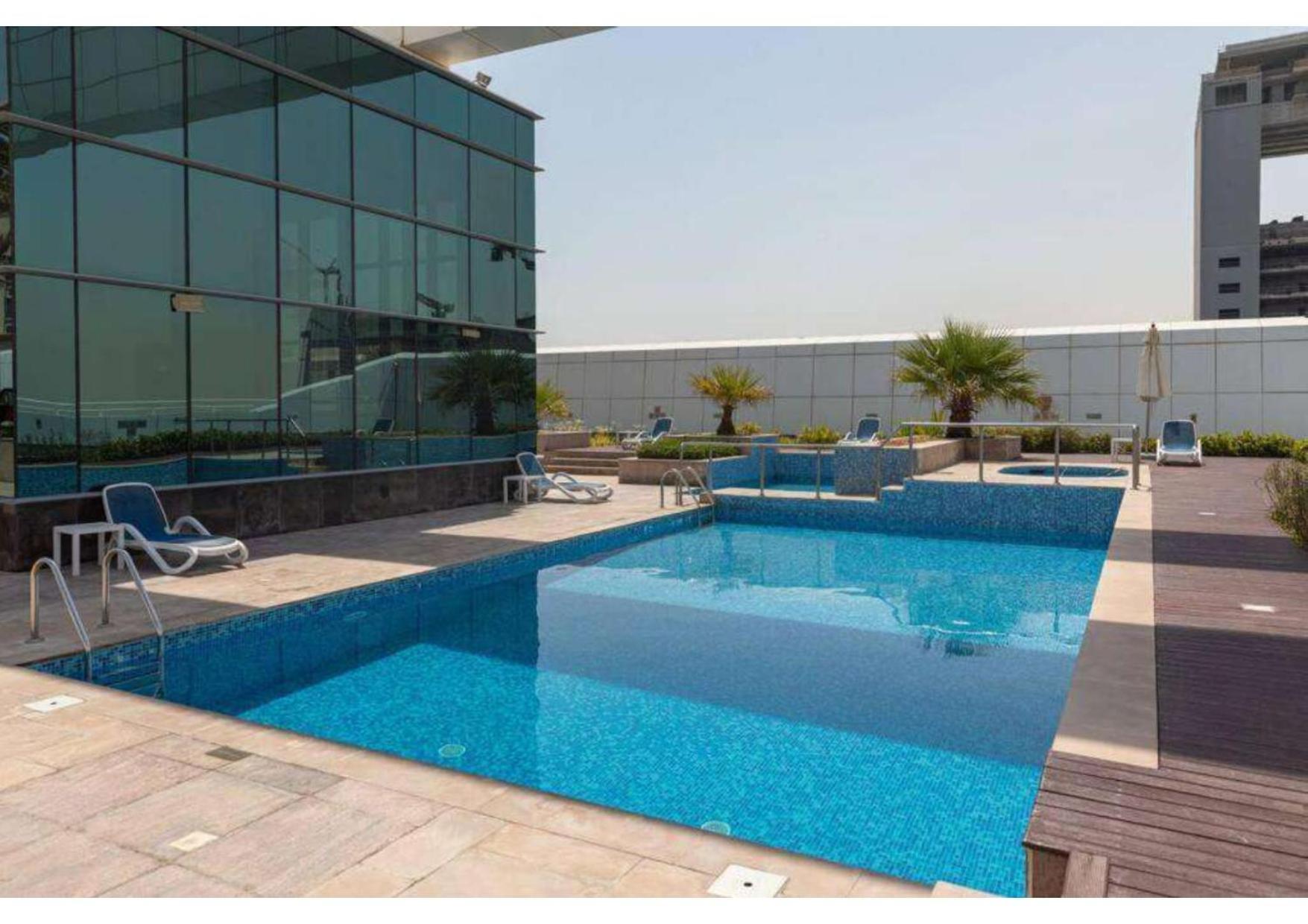 Appartement Elevate Your Lifestyle At Goldcrest Bldg. Dubaï