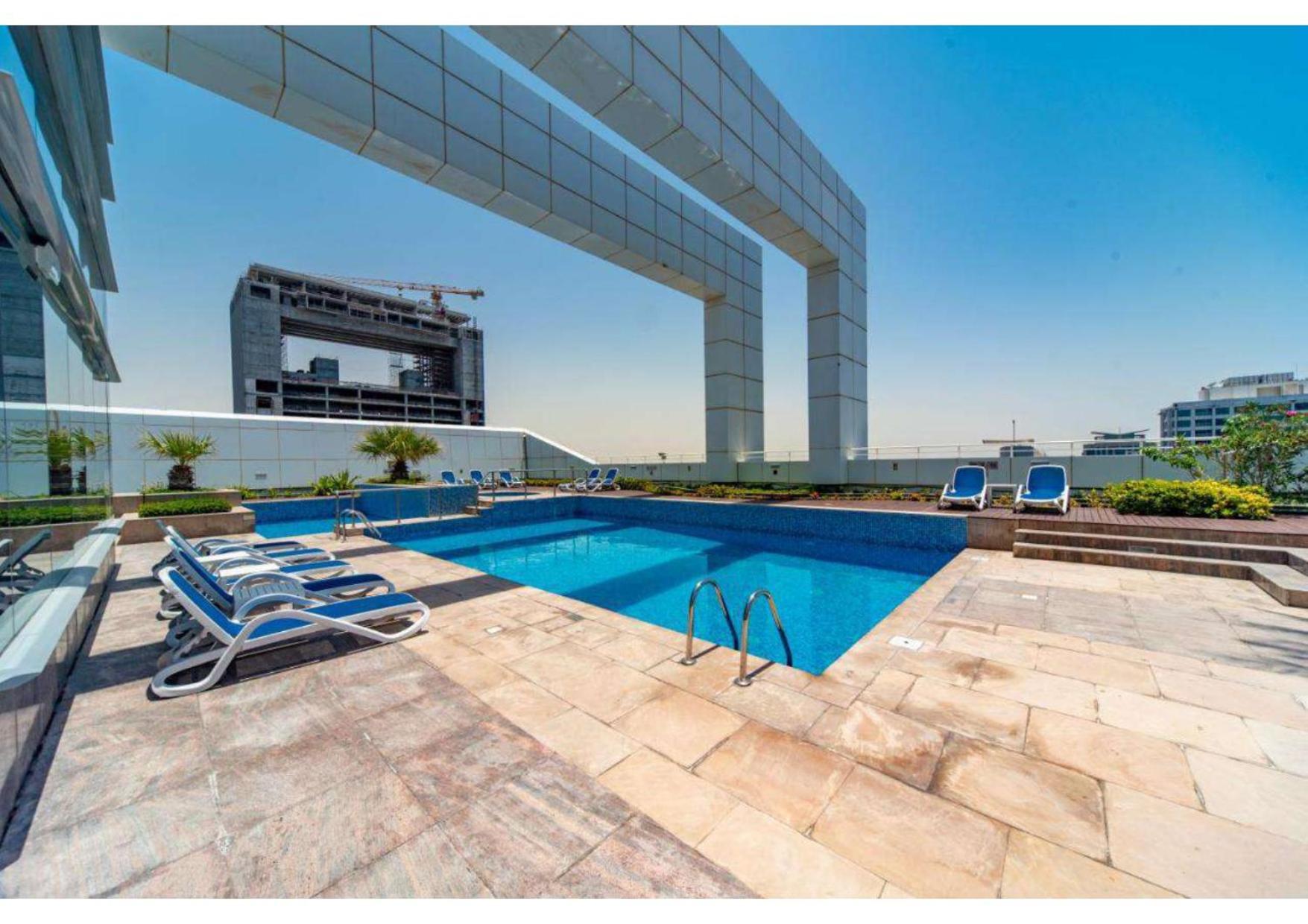 Elevate Your Lifestyle At Goldcrest Bldg. * Dubaï