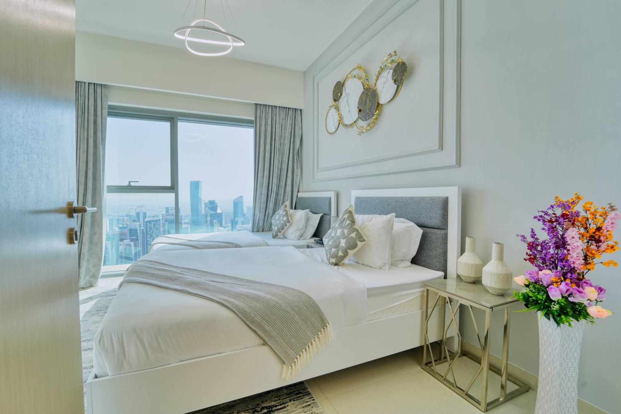 Burj Khalifa Dancing Fountain View Apartment