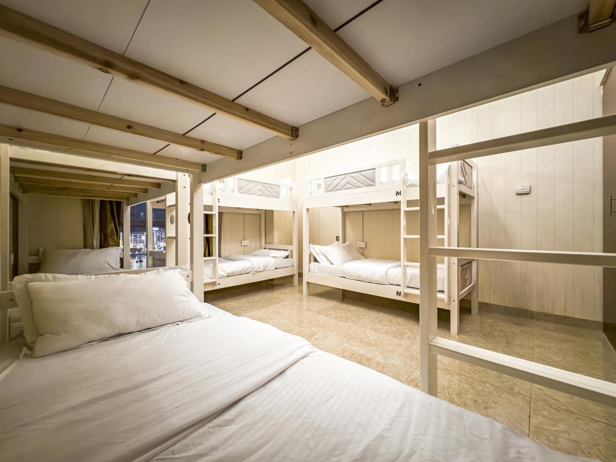 Ar Holiday Jbr 2 Ostello Dubai