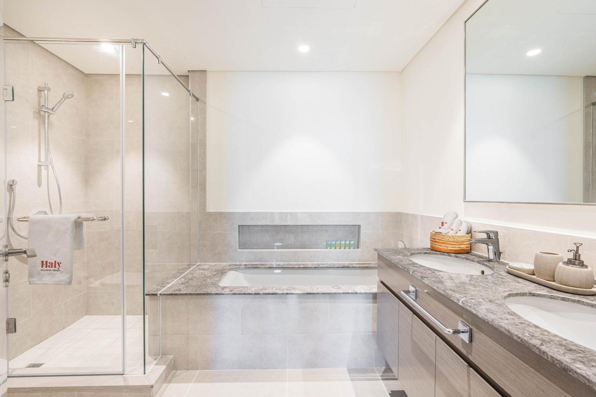 Apartamento Luxury 3bhk, Burj Khalifa & Dancing Fountain View *
