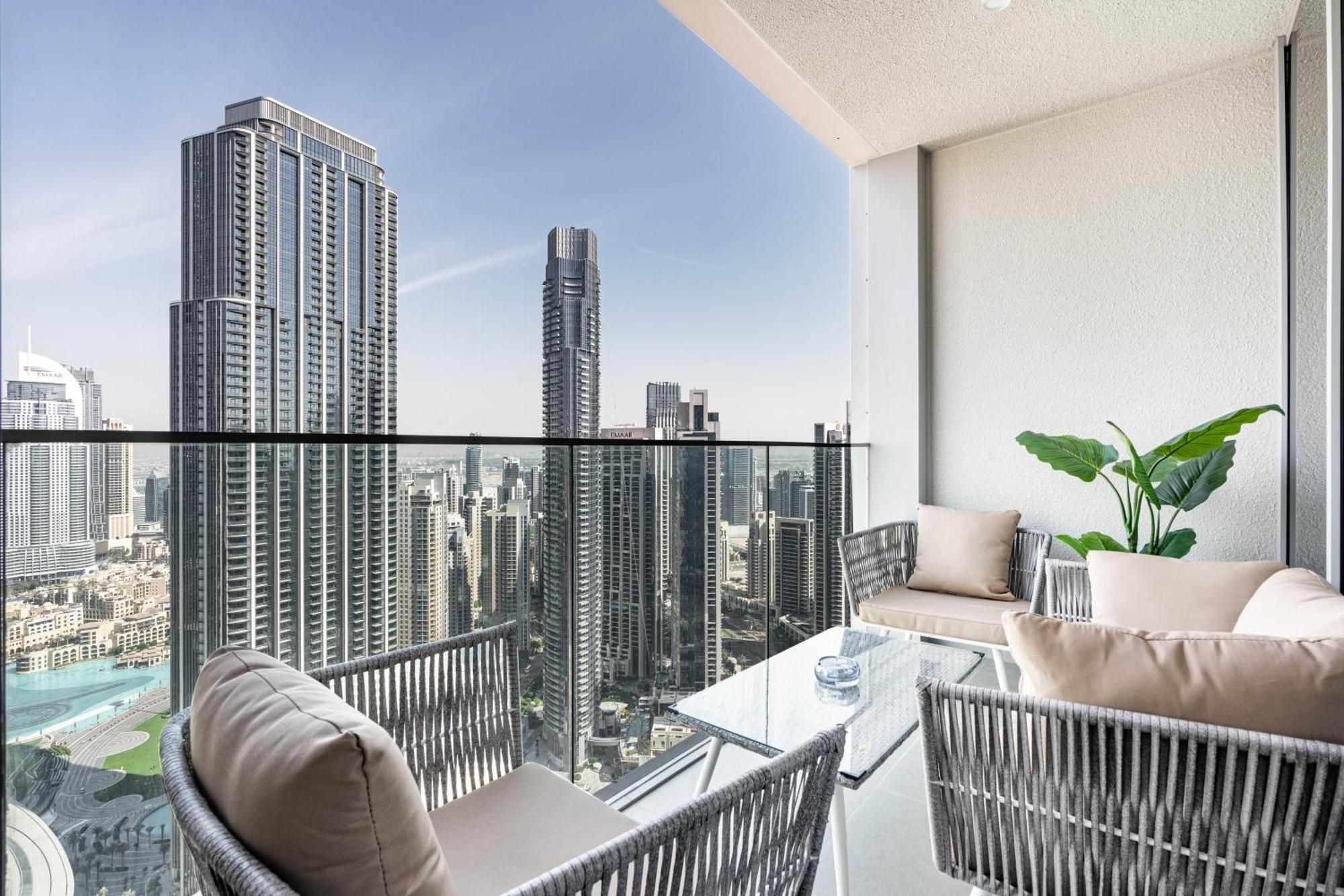 Luxury 3bhk, Burj Khalifa & Dancing Fountain View Apartamento Dubái
