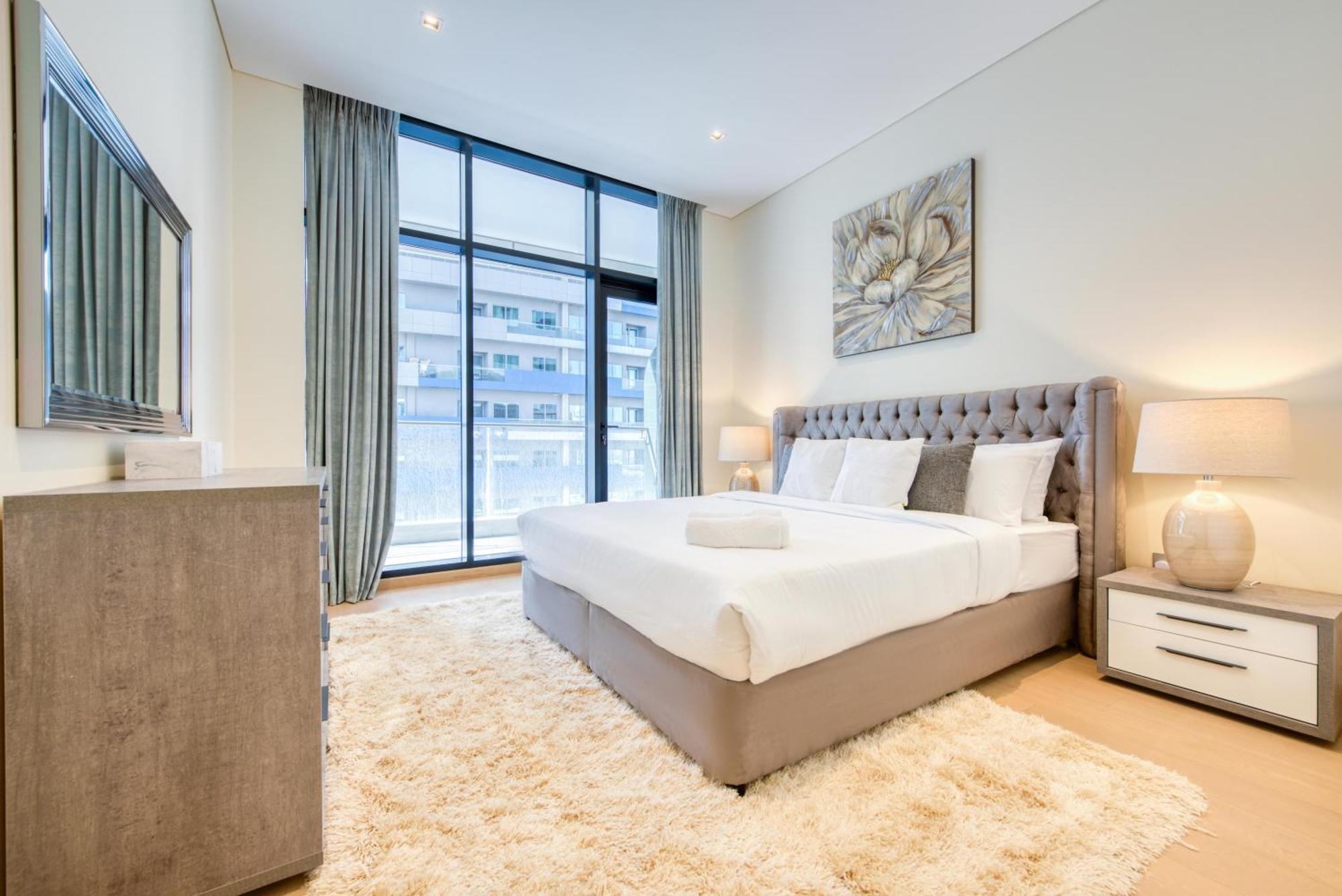 Rh- Downtown Delight, Spacious 01br Near Mall & Burj Khalifa, Rp Heights Apartamento *
