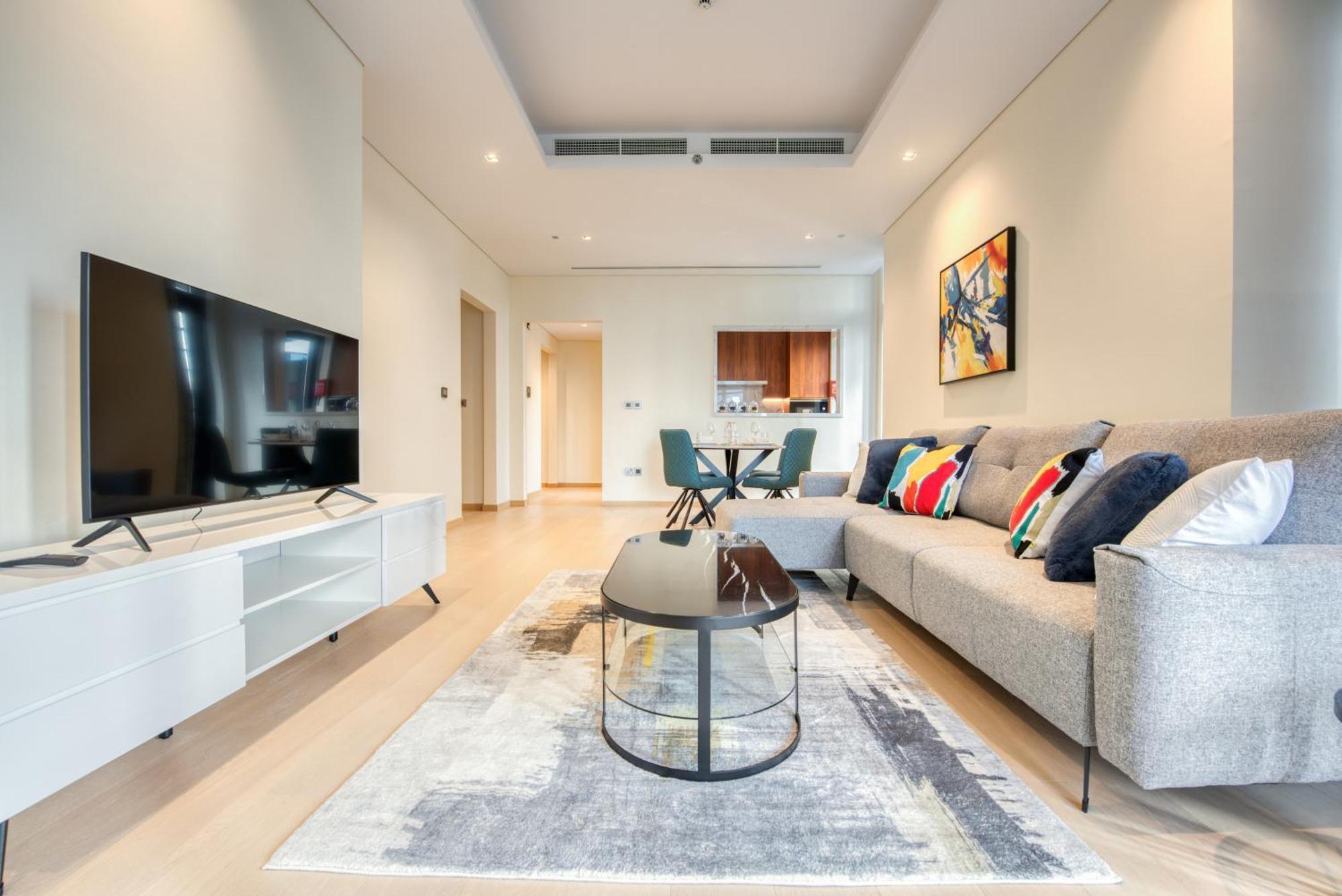 Apartamento Rh- Downtown Delight, Spacious 01br Near Mall & Burj Khalifa, Rp Heights