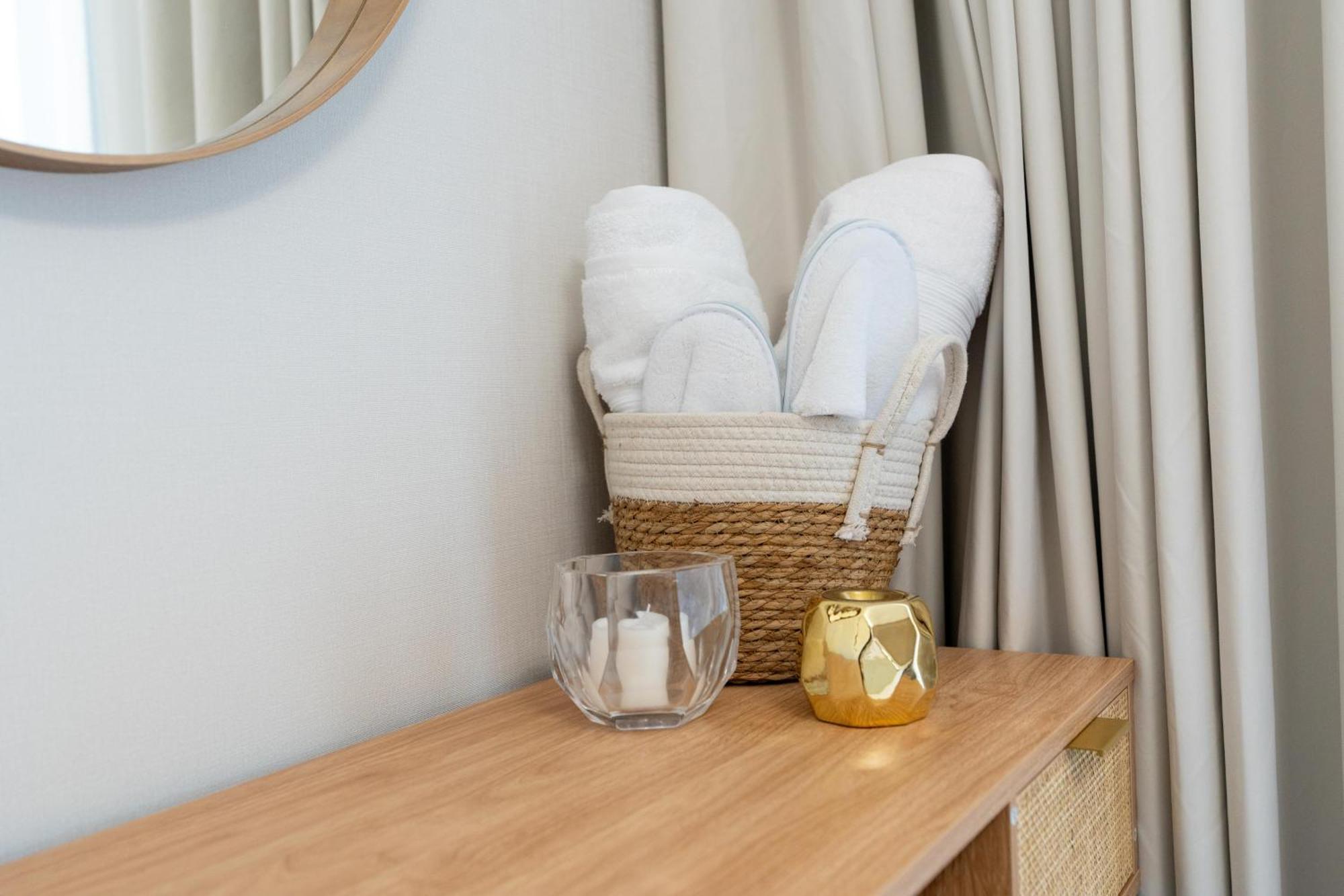 Apartamento Tamm - Noor 2 Tower Dubái