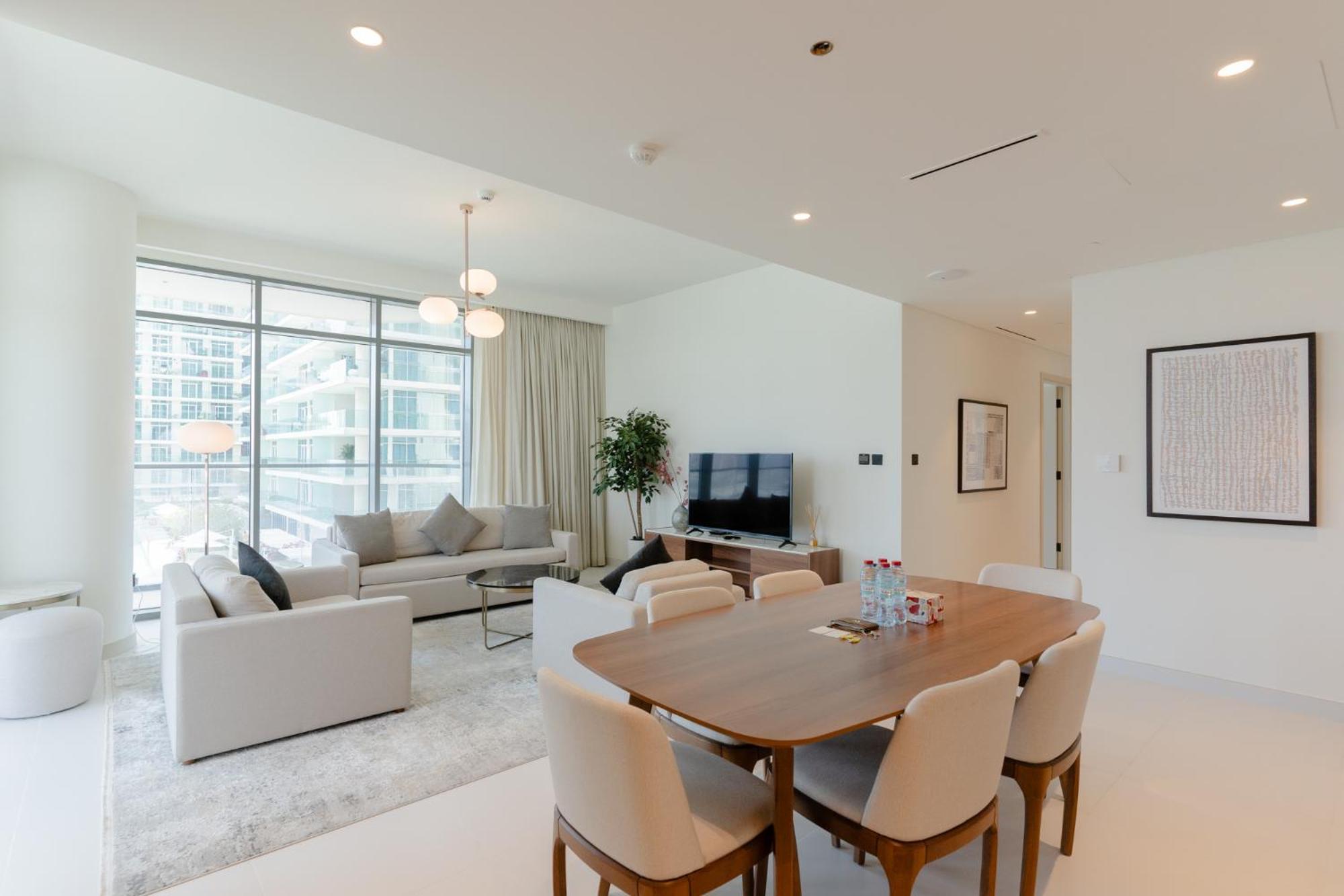 Spacious 3 Bedroom L Beachfront L Best Lay Out Appartement
