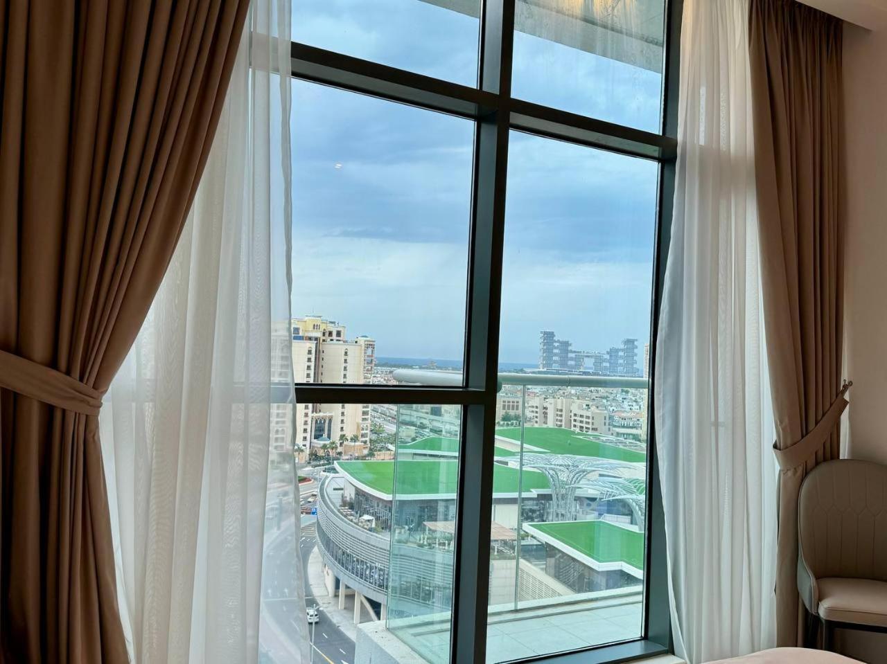 Seven & At The Palm Jumeirah Studio With Awesome View *
